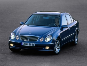Rabljen nakup: Mercedes-Benz razred E (2002-2009)