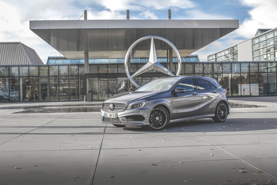 Prava poslastica za ljubitelje Mercedes-Benza: izlet v Nemčijo